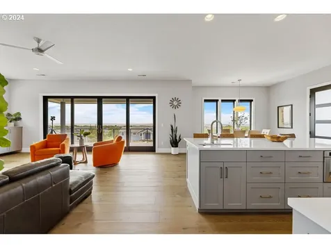 31908 J Place Ocean Park WA 98640