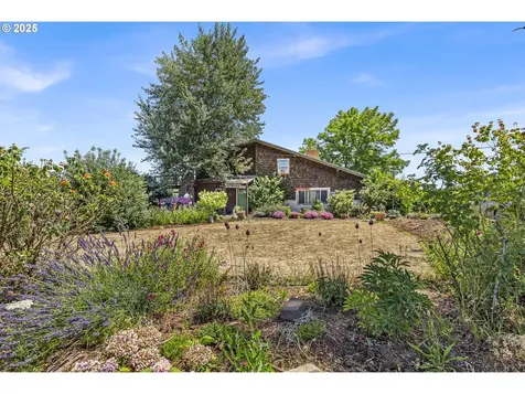 7138 Grandview Avenue Scotts Mills OR 97375