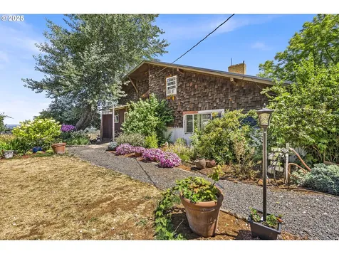 7138 Grandview Avenue Scotts Mills OR 97375