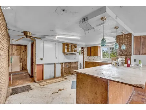 7138 Grandview Avenue Scotts Mills OR 97375