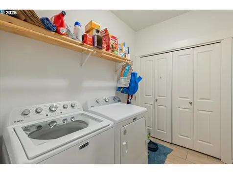 255 W Christy Court Yacolt WA 98675