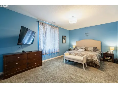 255 W Christy Court Yacolt WA 98675