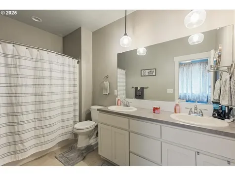 255 W Christy Court Yacolt WA 98675