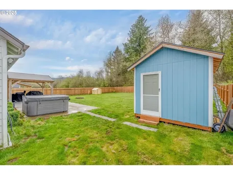 255 W Christy Court Yacolt WA 98675