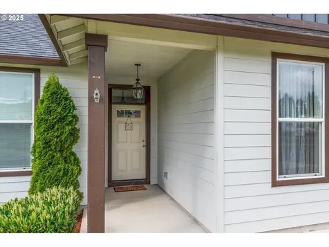 255 W Christy Court Yacolt WA 98675