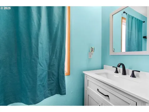 5304 NE 84th Loop Vancouver WA 98662