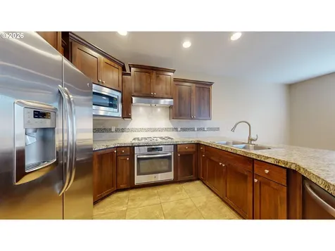 9495 NW Ember Lane Portland OR 97229