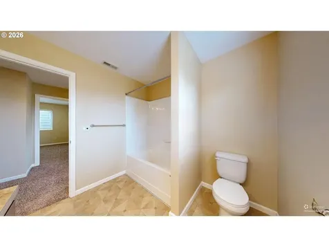 9495 NW Ember Lane Portland OR 97229