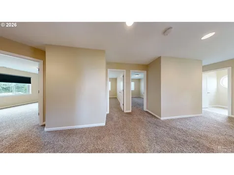 9495 NW Ember Lane Portland OR 97229