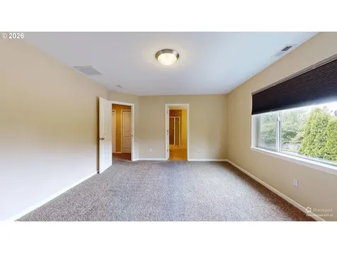 9495 NW Ember Lane Portland OR 97229