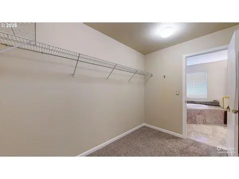 9495 NW Ember Lane Portland OR 97229