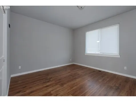 3549 Jones Loop Hood River OR 97031