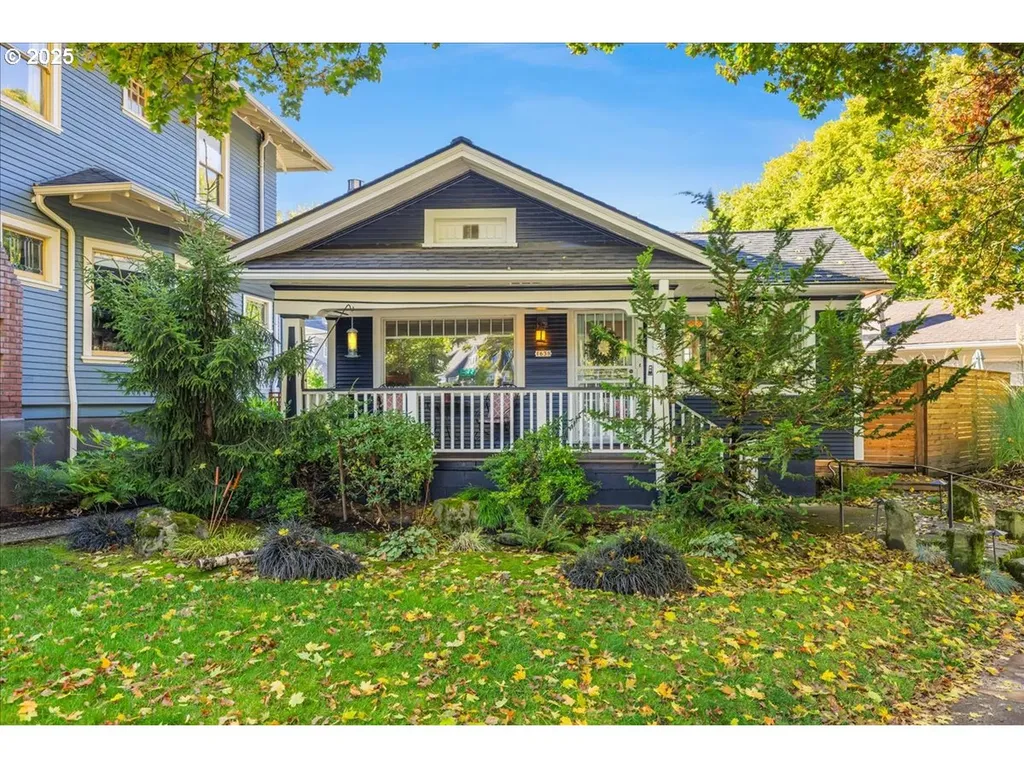 1638 SE Harrison Street Portland OR 97214