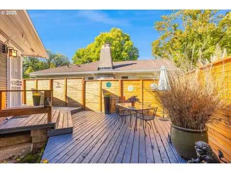 1638 SE Harrison Street Portland OR 97214