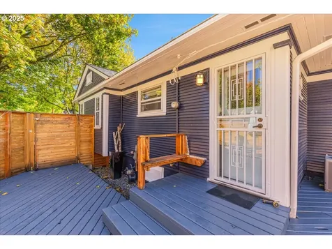 1638 SE Harrison Street Portland OR 97214