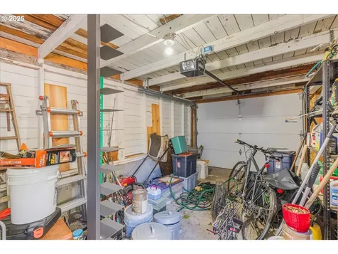 1638 SE Harrison Street Portland OR 97214