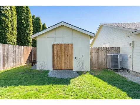 407 E Wilson Street Yacolt WA 98675