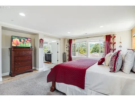 10703 NW Glenmore Way Portland OR 97229