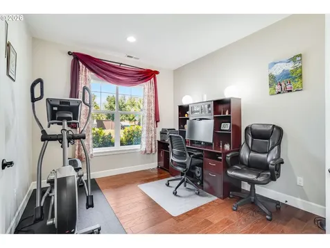 10703 NW Glenmore Way Portland OR 97229