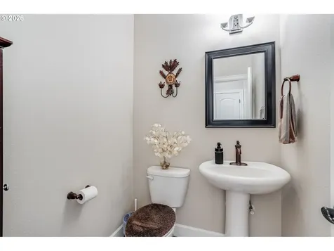 10703 NW Glenmore Way Portland OR 97229
