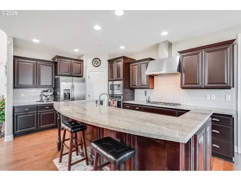 10703 NW Glenmore Way Portland OR 97229