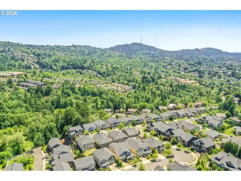 10703 NW Glenmore Way Portland OR 97229