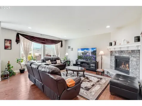 10703 NW Glenmore Way Portland OR 97229
