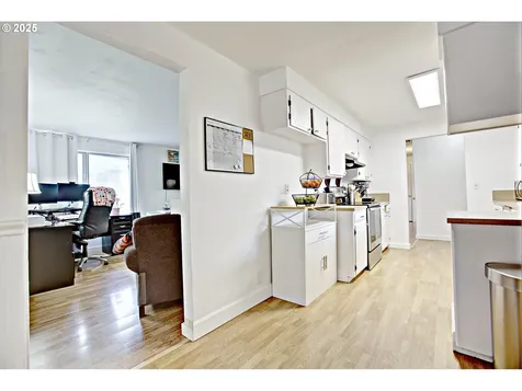 21408 SE Main Street Gresham OR 97030