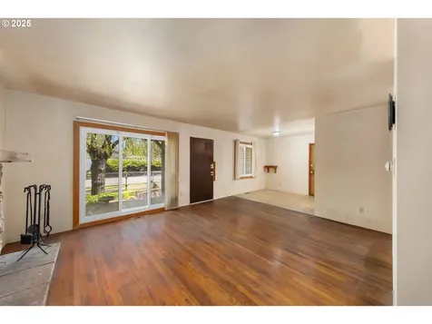 9312 N Leonard Street Portland OR 97203