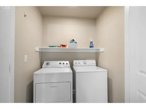 1323 E Newport Avenue Hermiston OR 97838