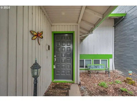 3585 SE 1st Street Gresham OR 97080