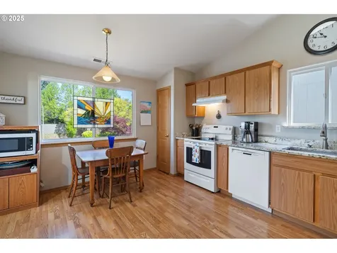 8512 NE 16th Lane Vancouver WA 98664