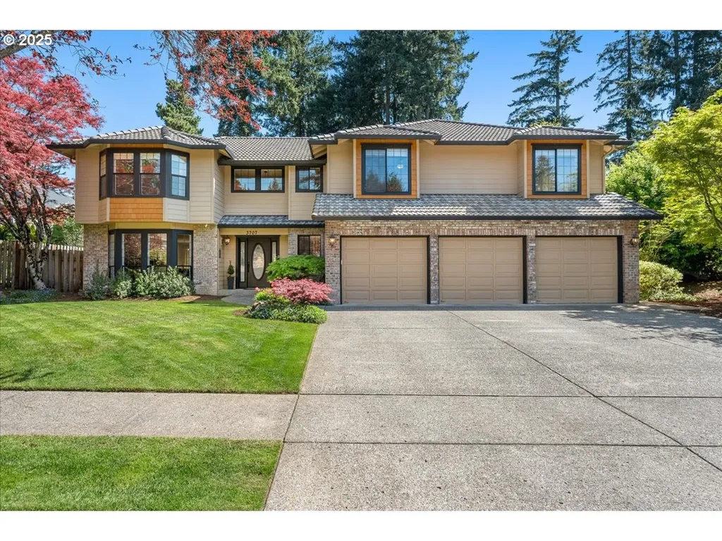 3707 SE 169th Court Vancouver WA 98683