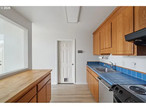 5445 SW Village Place Beaverton OR 97007
