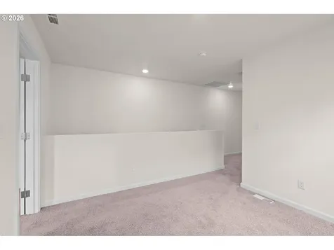 28 NE 134th Place Portland OR 97230