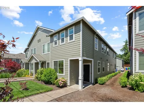 28 NE 134th Place Portland OR 97230