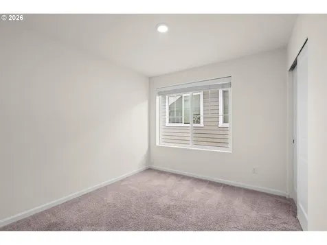 28 NE 134th Place Portland OR 97230