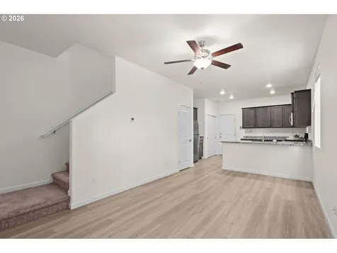 28 NE 134th Place Portland OR 97230