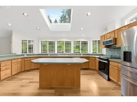 35986 Enterprise Road Creswell OR 97426