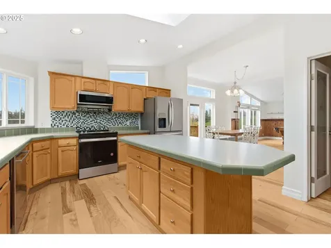 35986 Enterprise Road Creswell OR 97426