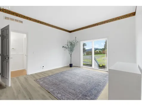 35986 Enterprise Road Creswell OR 97426