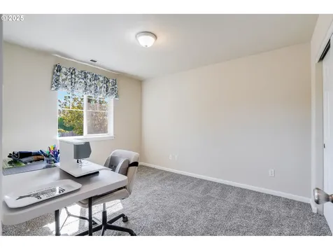 2857 Bald Eagle Avenue NW Salem OR 97304