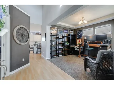 2857 Bald Eagle Avenue NW Salem OR 97304