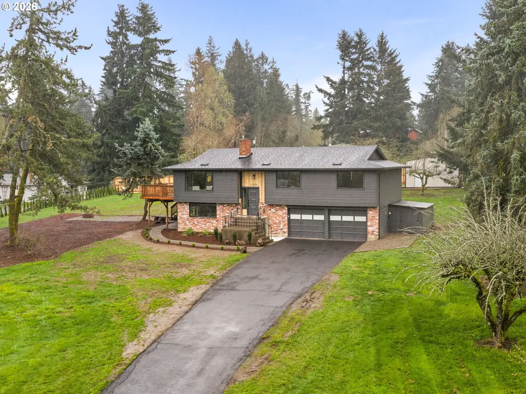 17270 S Overlook Road Oregon City OR 97045