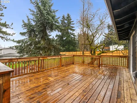 17270 S Overlook Road Oregon City OR 97045
