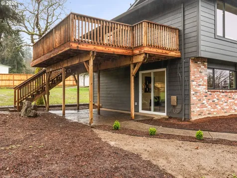 17270 S Overlook Road Oregon City OR 97045