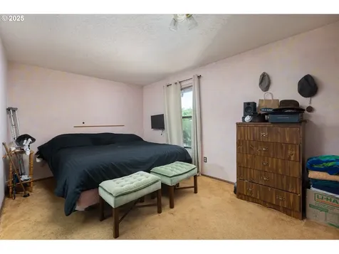 2132 NW Inlet Avenue Lincoln City OR 97367