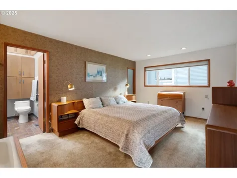 7556 S Kelly Avenue Portland OR 97219