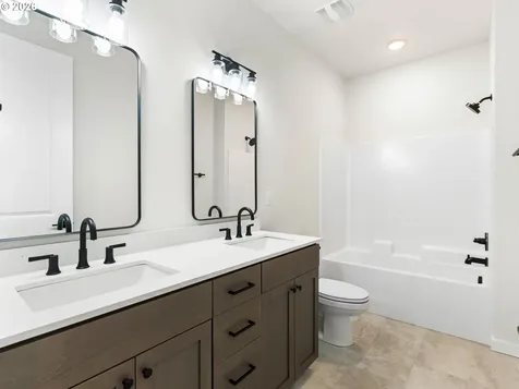 331 SE Jetty Avenue Lincoln City OR 97367