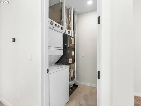 331 SE Jetty Avenue Lincoln City OR 97367